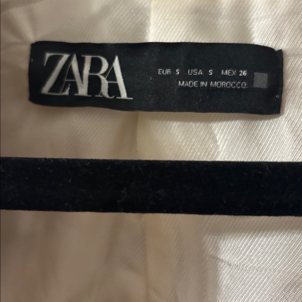 Zara Cream Double-Breasted Blazer - Picture 9 of 10
